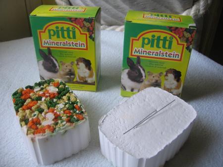 UNE NOUVELLE PIERRE A RONGER