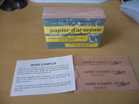 ASSAINIR L ' AIR DE LA MAISON  .